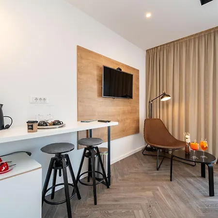 Dioniz Luxury Apartment