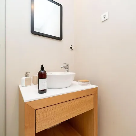 Dioniz Luxury Apartment