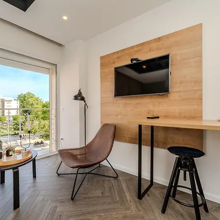 Dioniz Luxury Apartment